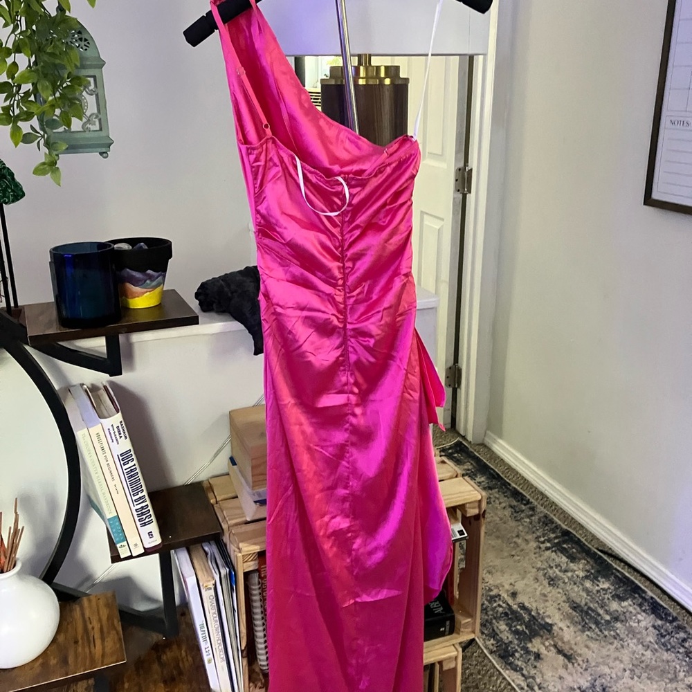Hello Molly Pink One-Shoulder Dress - Picture 3 of 4